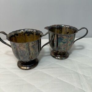 I gave Early American International Company Sugar And Cream Set Silver Plated